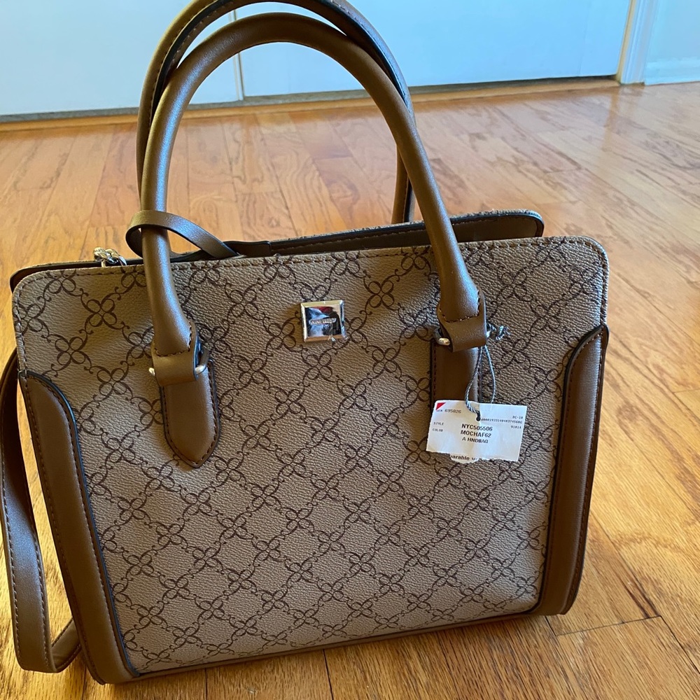 Nine West purse